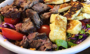 Salada Completa de File Mignon
