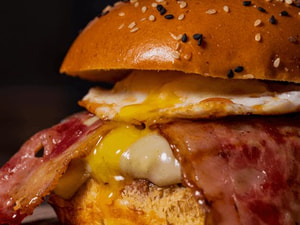 Burger Egg