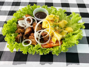 Costelinha de Porco com Madioca Frita Ou Cozida