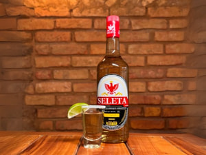 Dose de Cachaca Seleta