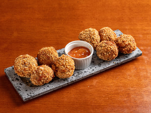 Bolinho de Costela