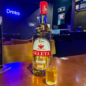 Cachaça - Seleta Ouro Dose
