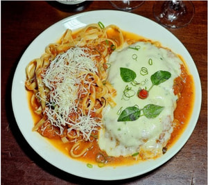 Talharim com Parmegiana