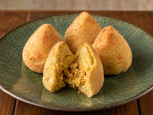 Coxinha Fit de Frango com Batata-Doce