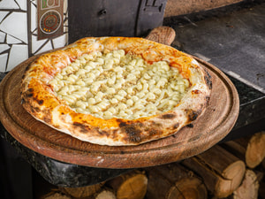 Pizza Frango com Catupiry Grande