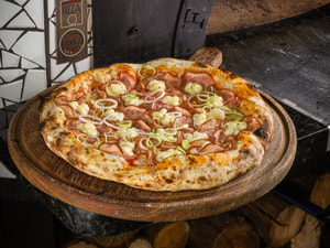 Pizza Lombo Canadense com Alho Poro Brotinho