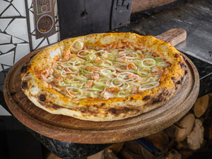 Pizza Camarão com Alho Poró e Catupiry Brotinho