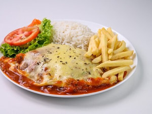Parmegiana de Filé de Frango