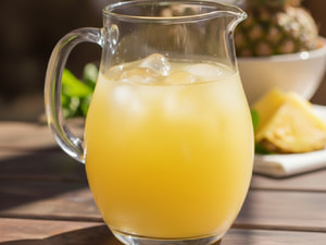Suco de Abacaxi Jarra  2 Litros