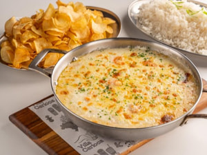 Camarão Ao Catupiry com Batata Chips | Serve Até 3 Pessoas