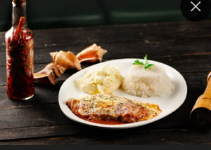 Pf - File de Frango  Parmegiana
