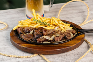 Picanha A Palito Acebolada com Fritas do Villa 400Gr