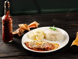 Pf Fil Mignon A Parmegiana | Fritas Ou Pure