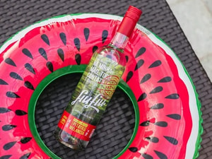 Garrafa Fiufiu Pitaya com Melancia